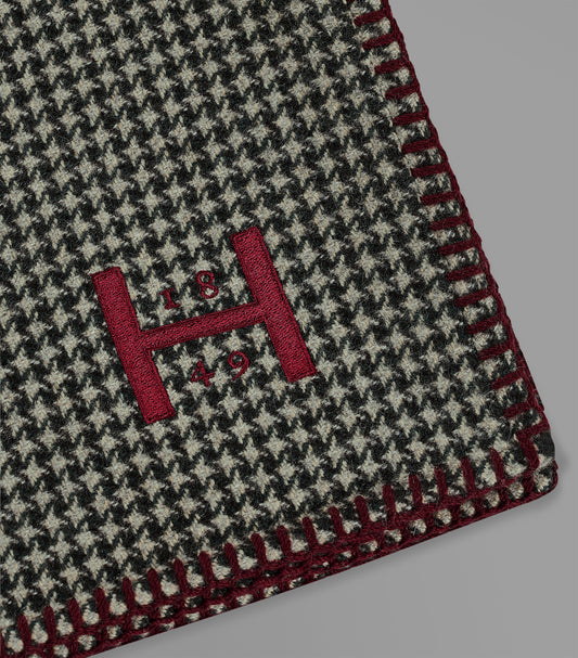 Huntsman x Joshua Ellis cashmere blankets